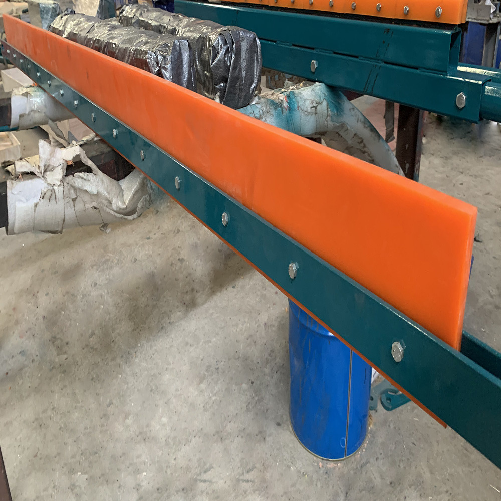 China Polyurethane Conveyor Belt Cleaner I Type Diagonal Plow Scraper For Return Belt factory