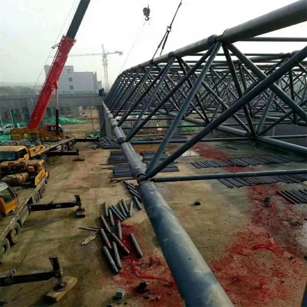 Quality Load Carrying Capacity Prefabricated Steel Roof Truss Design Space Frame Q235 for sale