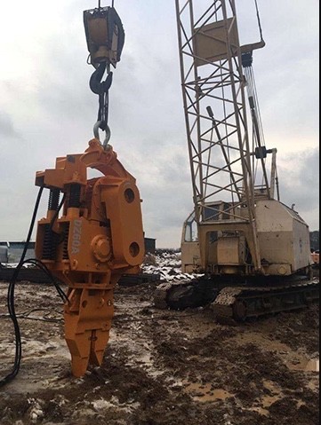Quality 200kN Pulling 60kw Hydraulic Guardrail Electric Pile Driver Machine for sale