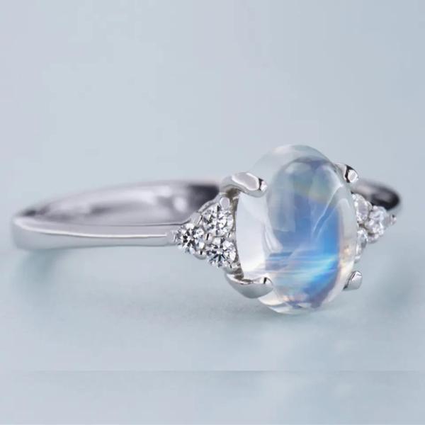 Quality Oval Rainbow Moonstone Ring Cabochon Cut Moonstone Engagement Women Jewelry for sale