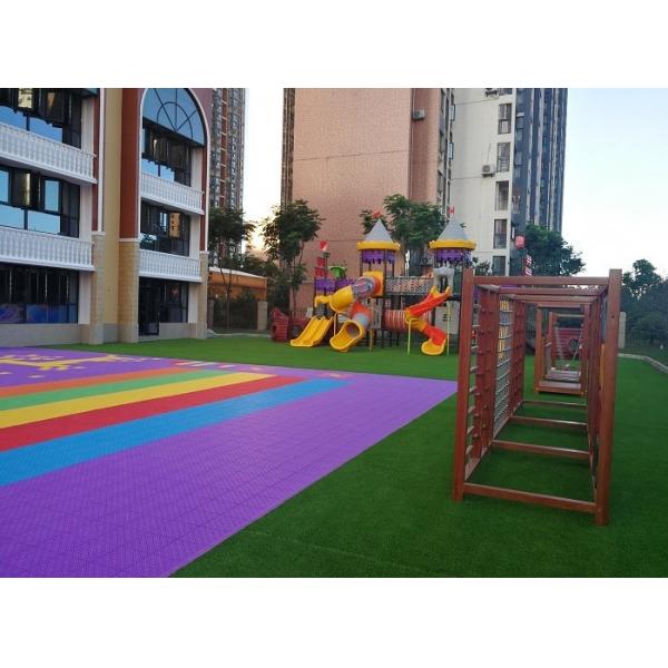 Quality Plastic Non Toxic Kindergarten Flooring , Special Surface Treatment Modular Sports Flooring for sale