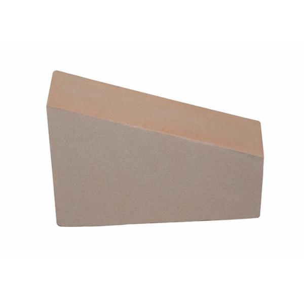 Quality Wear Resistant Fire Proof 1.2g/cm3 Clay Insulating Brick for sale