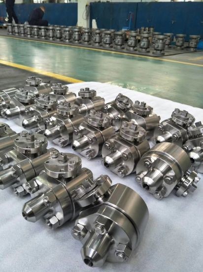 Quality 4A2205 Body DN15 Forged Soft Seated Ball Valve for sale