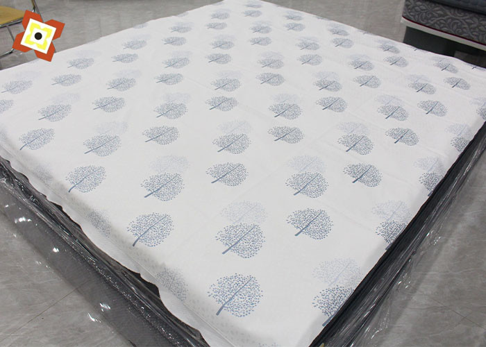 China Functional Simmons Mattress Quilting Fabric 210cm Digital Printing factory