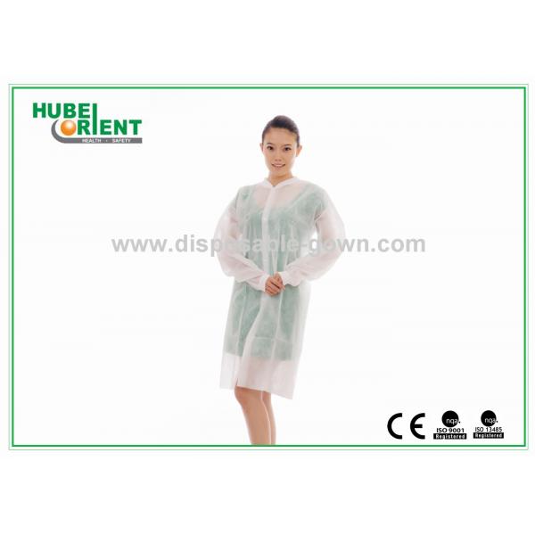 Quality Disposable PP/Non-Woven/SMS/tyvek lab coat With Snaps For Hospital Nursing for sale