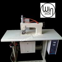 China 10pcs/Min Surgical Gown Making Machine , 2000W Non Woven Gown Making Machine for sale
