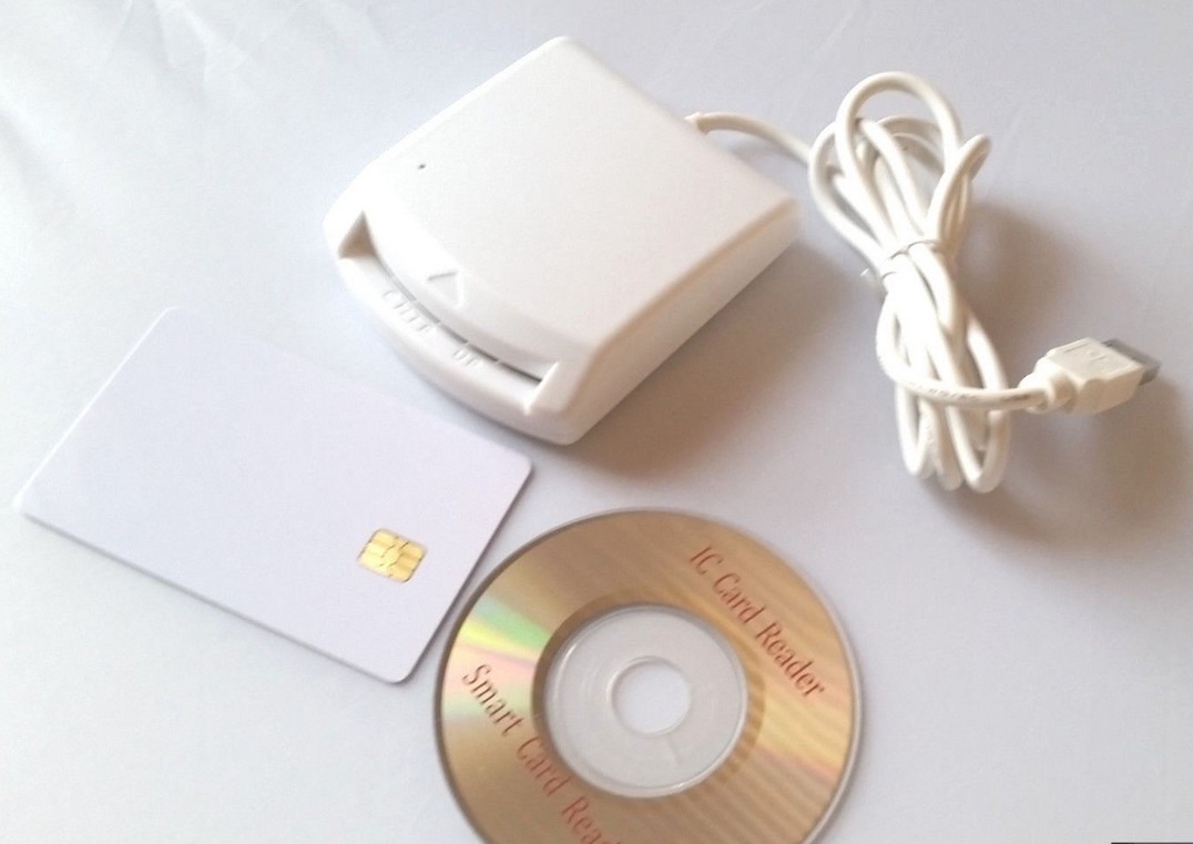 China PC/SC USB Smart Card Reader for common Access Card Reader Writer ISO 7816 comply with SIM /ATM/IC/ID Card for sale