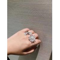 China Van Cleef & Arpels diamond ring Luxury engagement ring luxury jewelry armoire factory