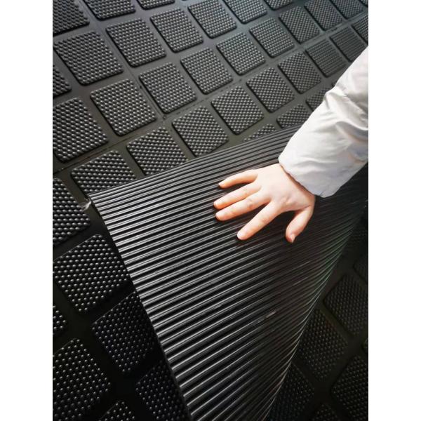 Quality Rubber Dairy Interlocking Horse Mats Anti Knock Thickness 15mm for sale