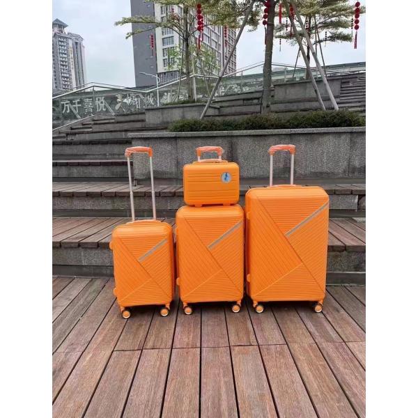 Quality Sturdy 4 Wheel PP Material Luggage Multipurpose Waterproof Durable for sale