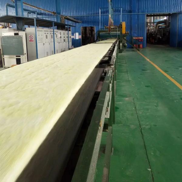 Quality Durable Dyed Fiberglass Wool Insulation 15/20/25 Mm Thickness for sale