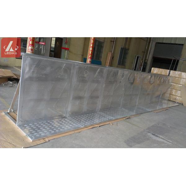 Quality Aluminum Alloy Crowd Control Barrier Silver Folding Fence For Big Show for sale