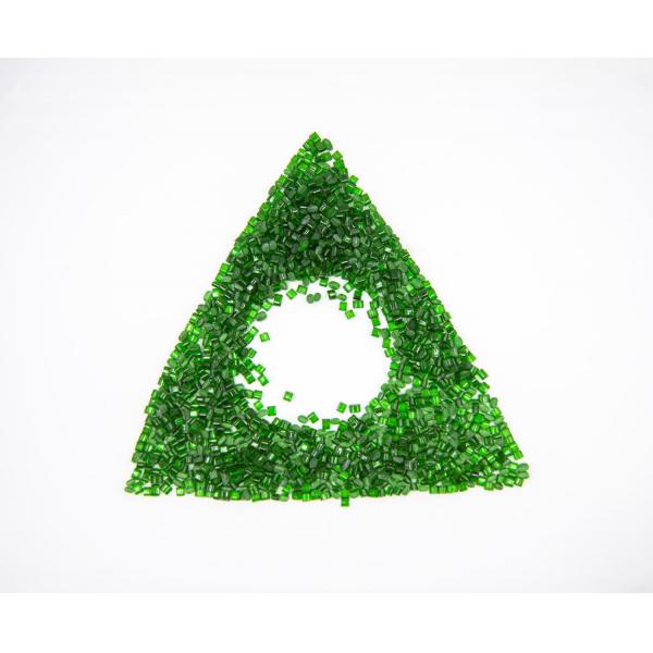 Quality Recycled 	PET Bottle Chips With Low Ash Content ≤0.08% And Iron Content ≤5mg/Kg for sale