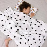 China Cotton Muslin Receiving Blankets 100 Percent Hypoallergenic Cotton Six Layers for sale