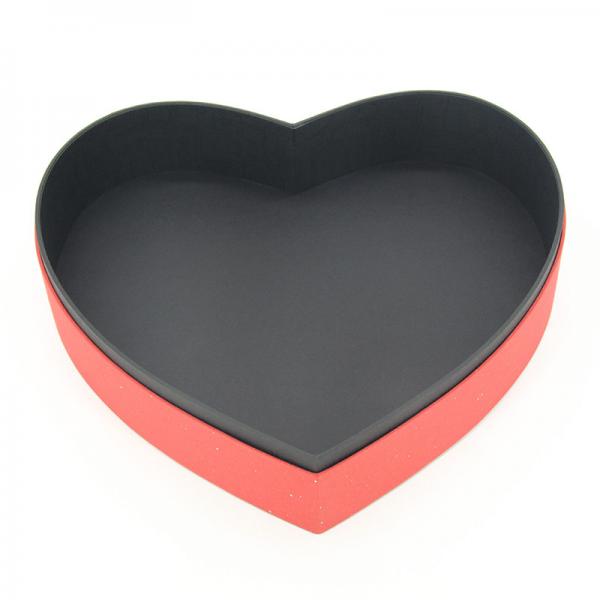 Quality Custom Heart Shaped Gift Cardboard Paper Gift Box Packaging For Jewelry for sale