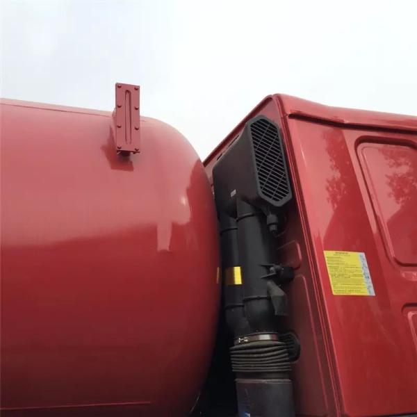 Quality SINOTRUK HOWO 6X4 336hp Vacuum Sewage Suction Truck for sale