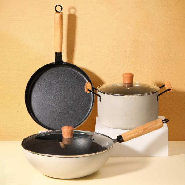 Quality Kitchen Maifan Stone Coating Cast Iron Pot Set With Wooden Handle for sale