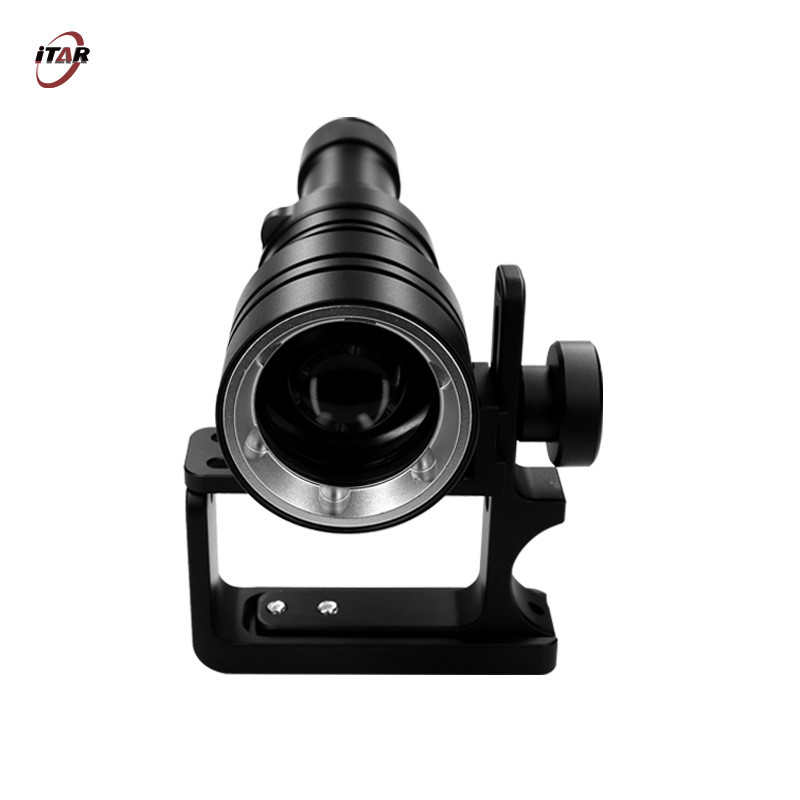 China 2700 Lumens Scuba Dive Lights Torch IP68 Waterproof Magnetic For 200M Dive Depth factory