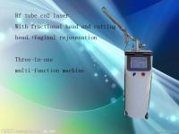 China Warts Removal Fractional Co2 Laser Equipment Gray + White Color For Skin Tightening factory