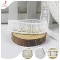 China Machine Crochet Ivory Lace Trim Embroidery For Women Dress Skirt Decoration factory