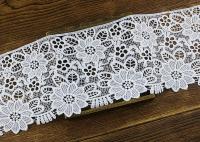 China Wide Flower Pattern White Guipure Lace Trim For Fashion Dress OEM / ODM factory