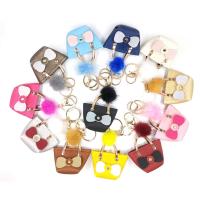 China OEM Custom Leather Keychains for sale