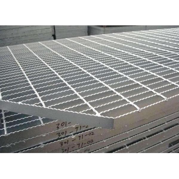 Quality Galvanized Serrated Flat Bar With Twisted Square Rod Anti Slip Oil Proof for sale