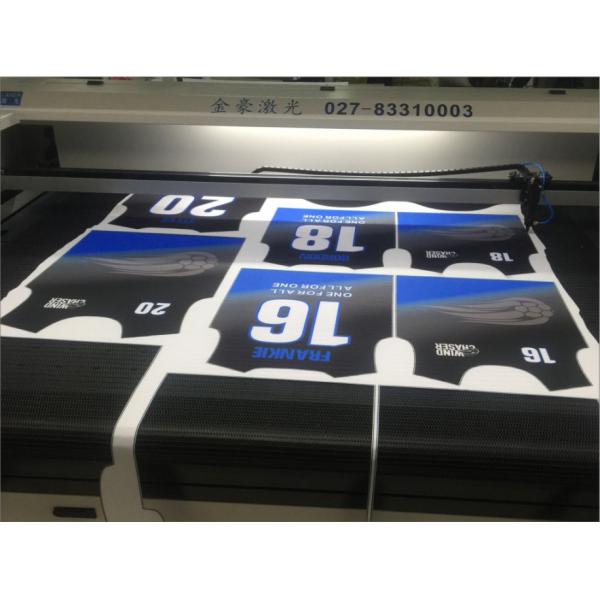 Quality Textile Fabrics Laser Cutting Machine With Camera High Precision Cut Out Designs for sale
