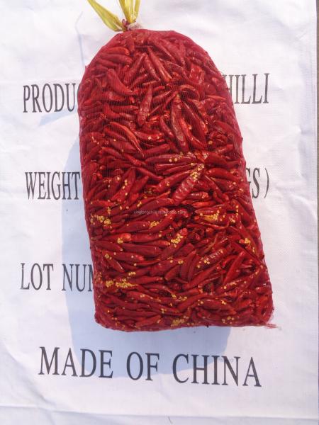 Low price dry hot red chili pepper crushed flakes