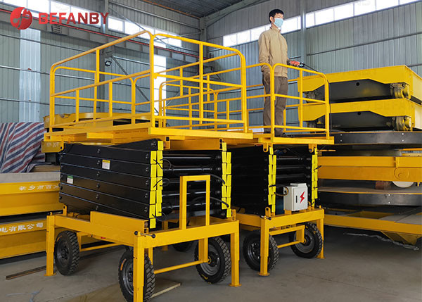 China Construction Boom Lift Table Hydraulic High Altitude Equipment factory