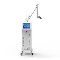 China 2019 medical use Factory price CO2 fractional laser vaginal tightening wrinkle scar removal machine factory