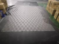 China Customize Caravans Mat Grass Matting Annex PVC Anti Slip Mat , Non Slip Floor Mats factory