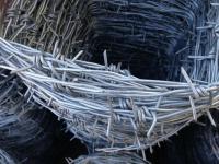 China 12 *14 * 3 &quot; Cold Dipped Galvanized Point Barbed Wire / Pvc Coated Barbed Wire factory