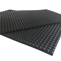 China 3mm Anti Slip Horse Rubber Stall Mats Rubber Pyramid Flooring For Horse Exercise Area factory