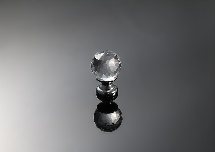 China Glass Diamond Furniture Handles And Knobs , Antique Furniture Hardware Cabinet Drawer Pulls factory