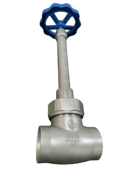 Quality 4 Inch Cryogenic Extended Bonnet Globe Valve For LNG , LC2H4 for sale