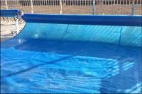 China Anti - UV 100um 200um Swimming Pool Solar Cover Blue Color PE Bubble Blanket Solar Pool Cover factory