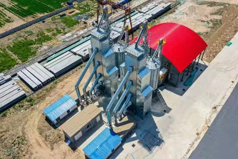 China Large Continuous Corn Maize Grain Tower Dryer With Capacity Of 100-1000 Tons factory