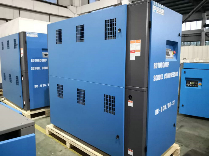 Quality Oil free Scroll Compressor to fight Virus / Silent Oilless Air Compressor 16.5KW for sale