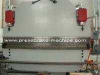 China Plate Processing CNC Hydraulic Press Brake 600 T Pressure CE Certified factory