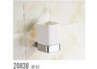 China Polished Tunbler Cup Holder Metal Bathroom Accessories Zinc Tumbler Brush Holder factory