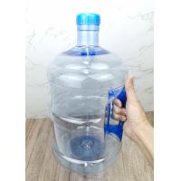 China BRA Free 7.5L PLA Water Bottles With Anti-Slip Handle For Fitness Gym Yoga factory