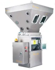 China CE Gravimetric Batch Blender Plastics Gravimetric Mixer For Film Production factory