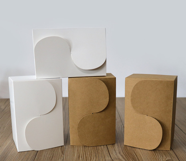 China Environmental Takeaway Sugar Kraft Clamshel Food Packaging Paper Box for sale