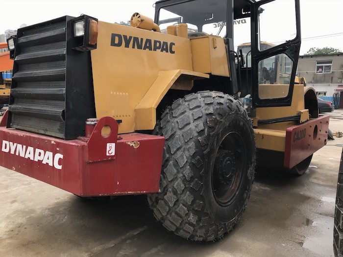 China Dynapac CA30D Second Hand Road Roller 0-4km/H Travel Speed 40~70kN factory