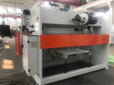 Quality 7.5KW Motor Power Sheet Metal Press Brake With Steel Construction for sale