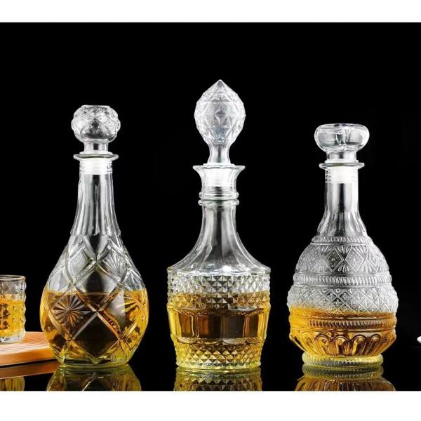 Quality Suitable for whiskey and foreign wine bottle containers, standard carved for sale