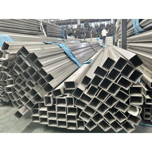 Quality 3000mm SS 316 Seamless Pipe Hot Rolled A312 Annealing Stainless Steel Square Pipe for sale