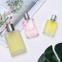 China Luxury Recyclable 30ml 50ml 100ml Frosted Glass Perfume Bottle With Pump Spray Cap factory