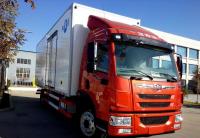 China White Or Red 4x2 Small Refrigerated Trucks With Stainless Steel Cargo Material factory